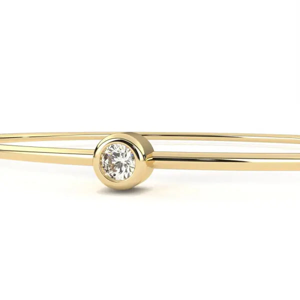 Round Diamond With Oval Shape Bangle